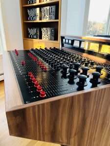 MixingBoard_All-Knobs1